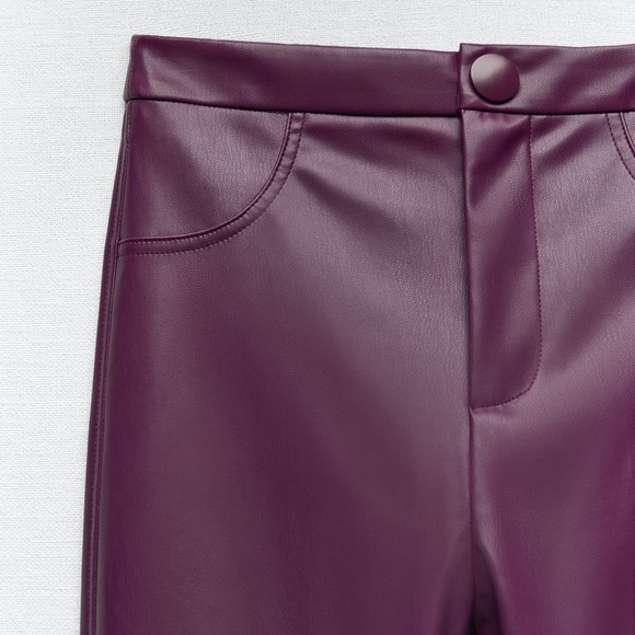 SOLD NWT ZARA Purple faux leather leggings. Size:M - Picture 4 of 8